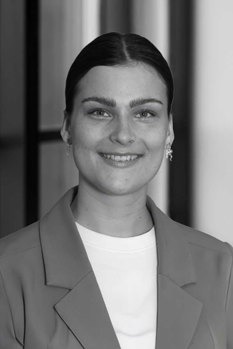 Louise Holm